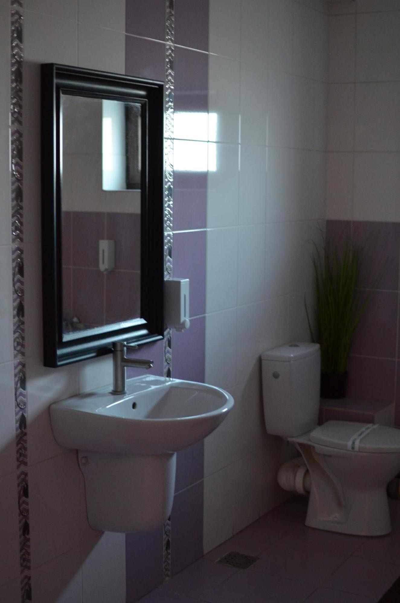 Vila Cu Trandafiri Cozy Apartments 2 Camere Bragadiru Exteriör bild